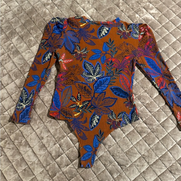 FARM Rio Multicolor Patterned Bodysuit - Picture 4 of 6